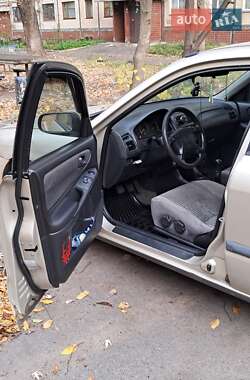 Седан Mazda 626 1998 в Киеве
