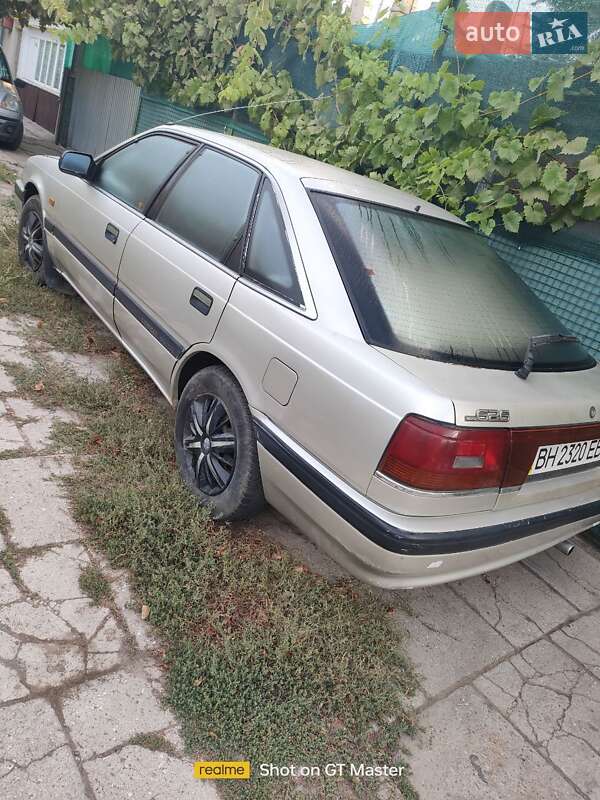 Хэтчбек Mazda 626 1987 в Одессе