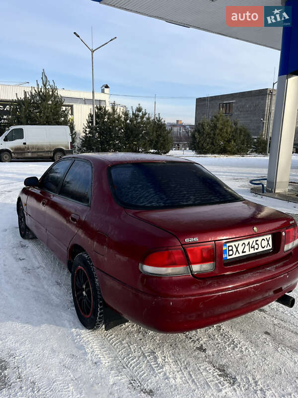 Седан Mazda 626 1992 в Кам'янець-Подільському фото 4 Седан Mazda 626 1992 в Кам'янець-Подільському