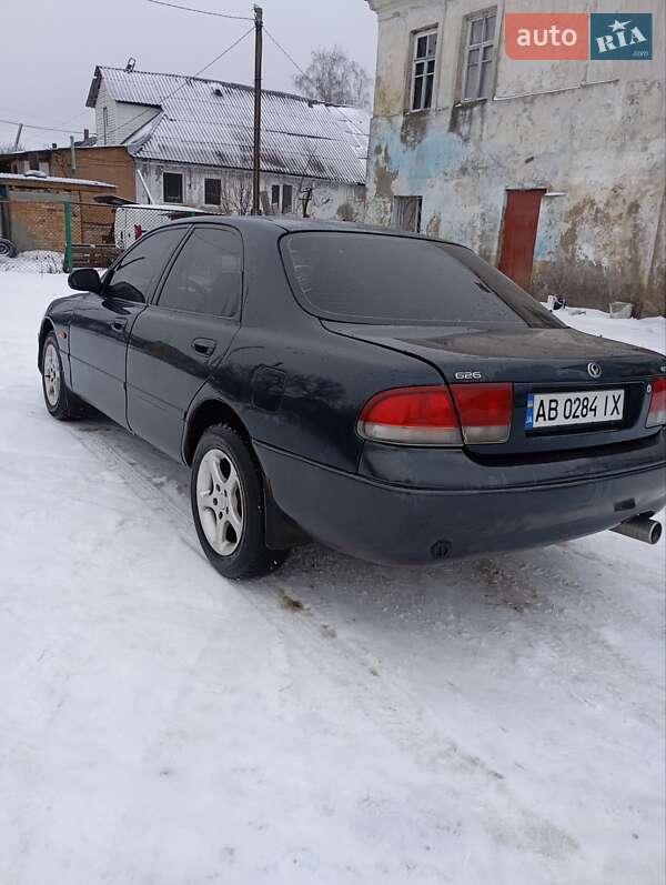Седан Mazda 626 1995 в Деражні