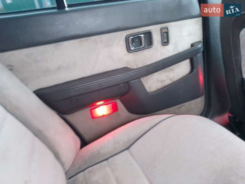 Хэтчбек Mazda 626 1987 в Никополе