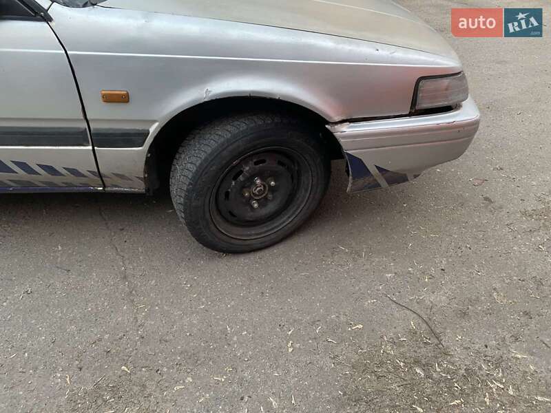 Хэтчбек Mazda 626 1989 в Кременчуге