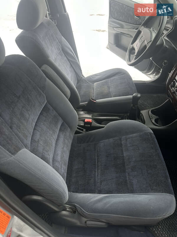 Хэтчбек Mazda 626 1997 в Ровно