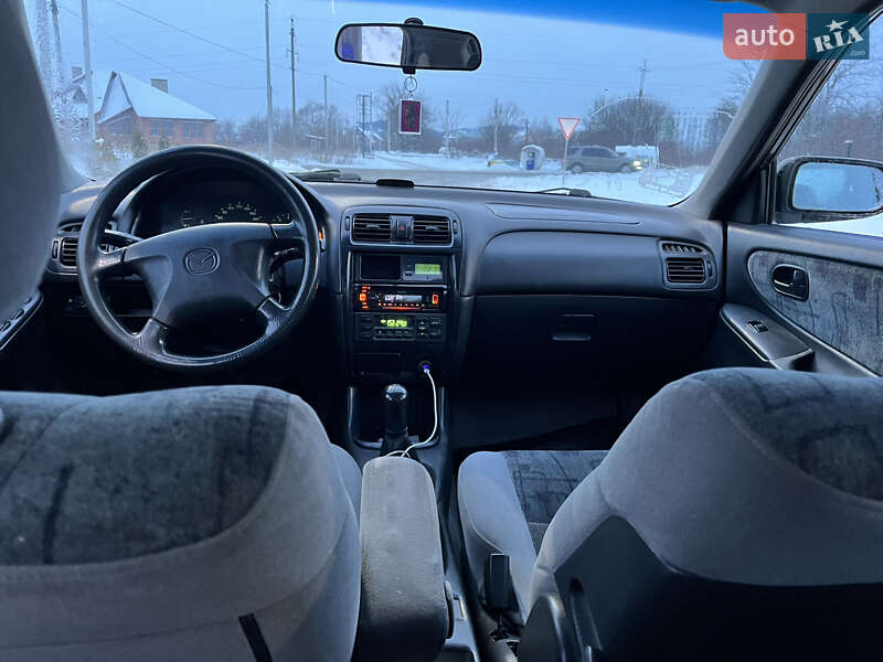 Хэтчбек Mazda 626 1999 в Львове