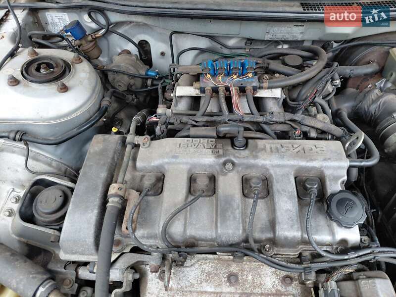 Седан Mazda 626 1996 в Кривому Розі