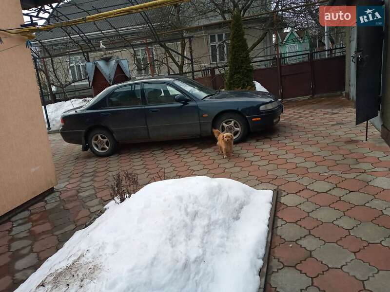 Седан Mazda 626 1997 в Чернівцях