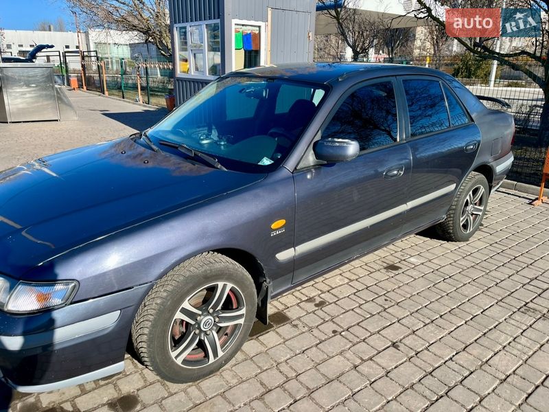 Mazda 626 2000