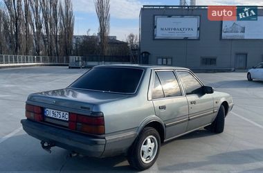 Седан Mazda 626 1985 в Киеве