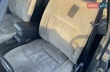 Седан Mazda 626 1985 в Киеве