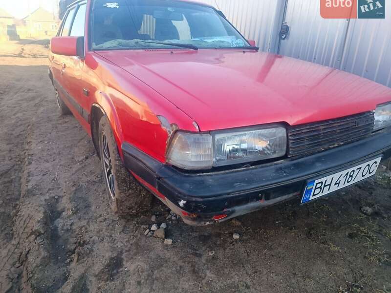 Седан Mazda 626 1986 в Белгороде-Днестровском