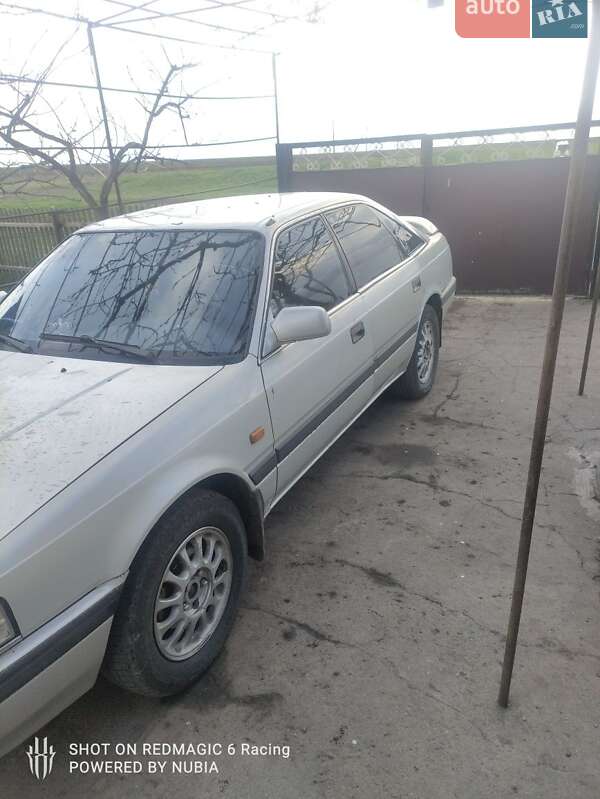 Хэтчбек Mazda 626 1989 в Вознесенске