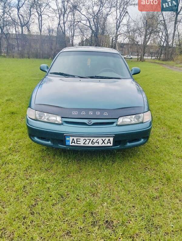 Хетчбек Mazda 626 1995 в Кам'янському