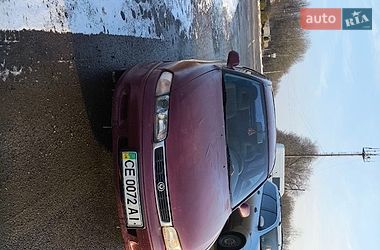 Седан Mazda 626 1994 в Черновцах