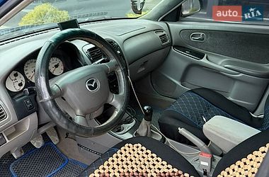 Хэтчбек Mazda 626 2000 в Черновцах