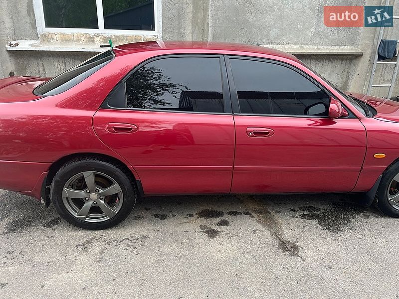 Седан Mazda 626 1992 в Кропивницькому