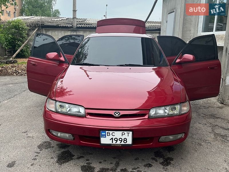 Седан Mazda 626 1992 в Кропивницькому