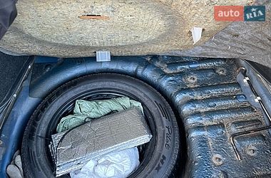Седан Mazda 626 1998 в Львові