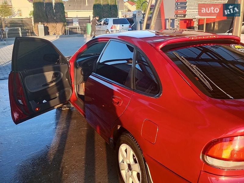 Хэтчбек Mazda 626 1995 в Ивано-Франковске