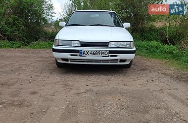 Седан Mazda 626 1988 в Мерефа