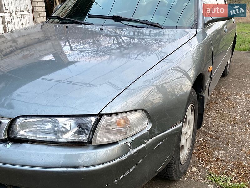 Седан Mazda 626 1993 в Южноукраинске