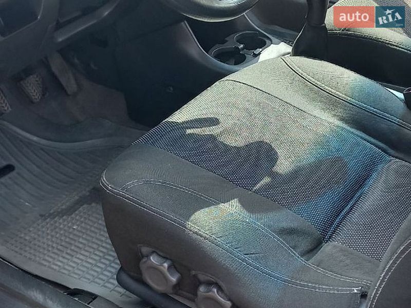 Седан Mazda 626 1999 в Львове