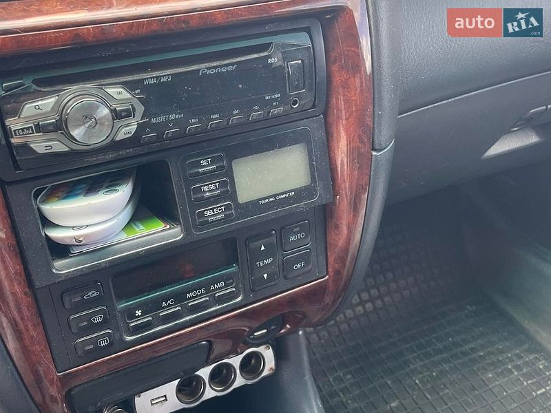 Хэтчбек Mazda 626 1998 в Вишневом
