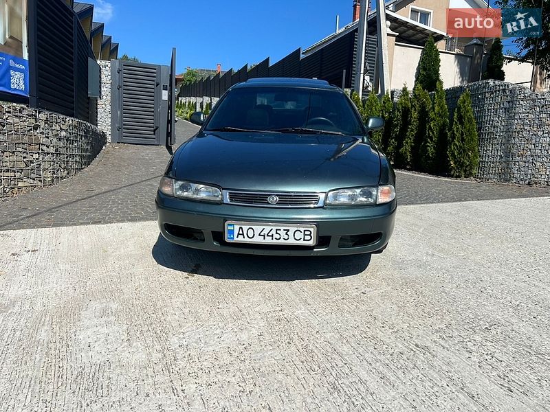 Седан Mazda 626 1997 в Ужгороде