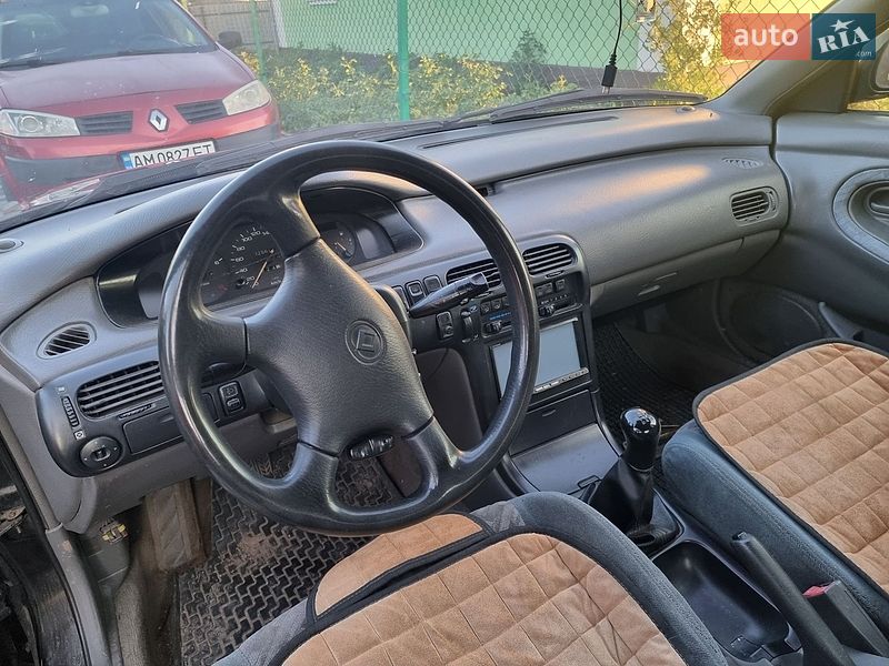 Хетчбек Mazda 626 1993 в Житомирі