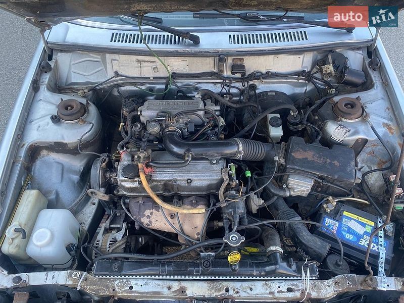 Седан Mazda 626 1986 в Киеве