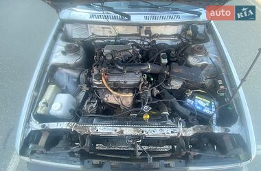 Седан Mazda 626 1986 в Киеве