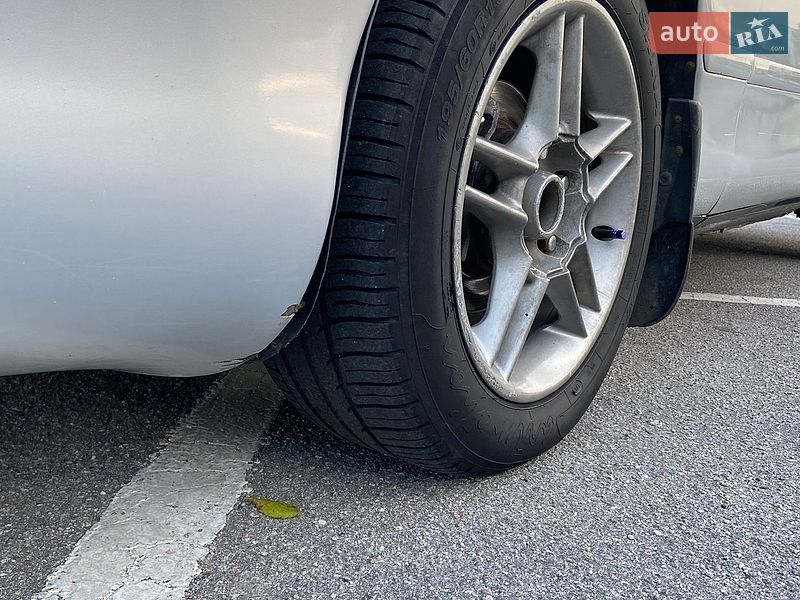 Седан Mazda 626 1992 в Запорожье