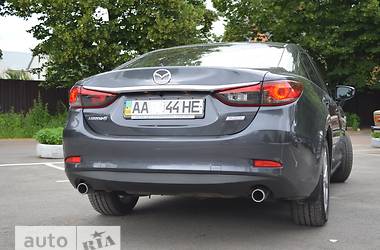 Седан Mazda 6 2013 в 