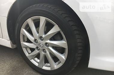 Седан Mazda 6 2010 в 