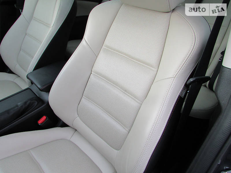 Седан Mazda 6 2014 в Ивано-Франковске