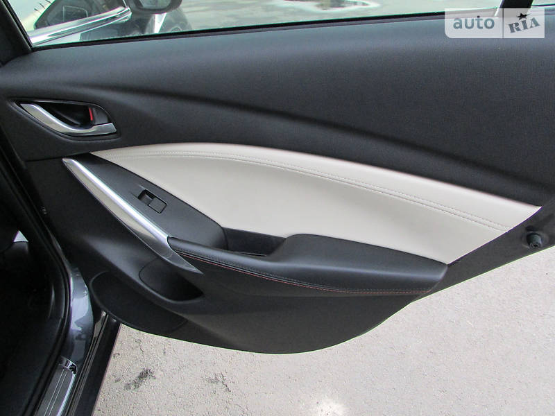 Седан Mazda 6 2014 в Ивано-Франковске