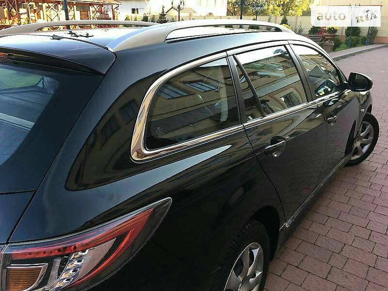 Универсал Mazda 6 2011 в Львове