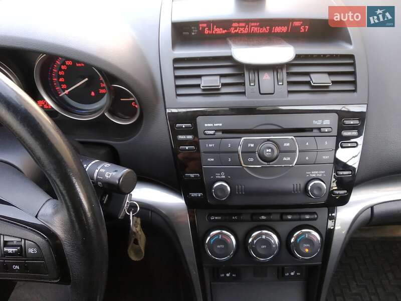 Універсал Mazda 6 2011 в Первомайську