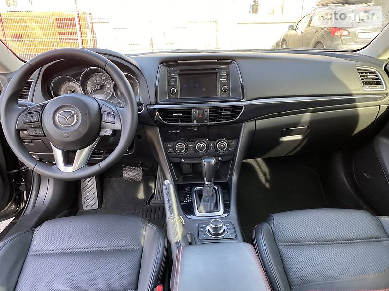 Седан Mazda 6 2014 в Львові