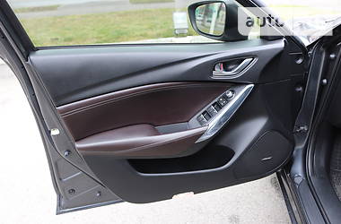 Седан Mazda 6 2015 в 
