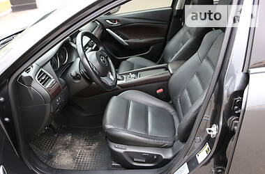 Седан Mazda 6 2015 в 