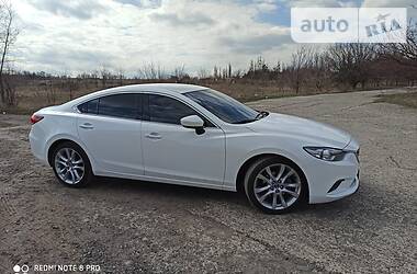 Седан Mazda 6 2016 в 