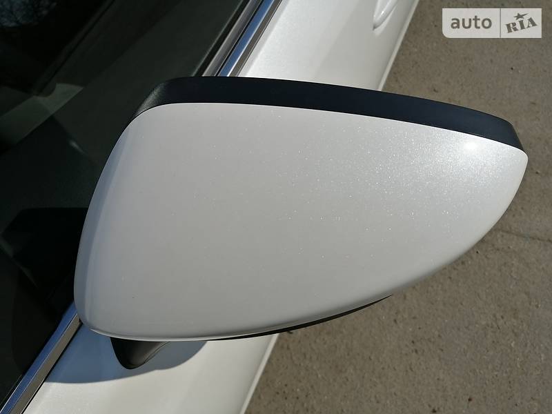 Седан Mazda 6 2018 в Чернівцях