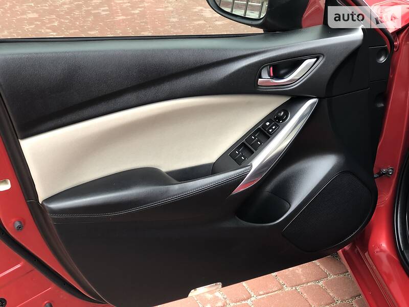 Седан Mazda 6 2015 в Івано-Франківську