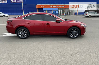 Седан Mazda 6 2018 в 