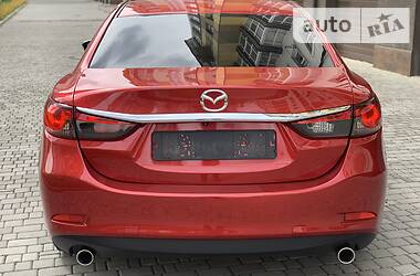 Седан Mazda 6 2015 в 