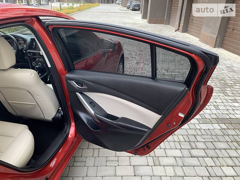 Седан Mazda 6 2015 в Івано-Франківську