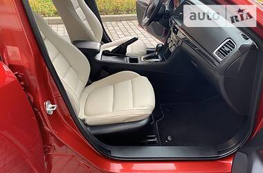 Седан Mazda 6 2015 в 