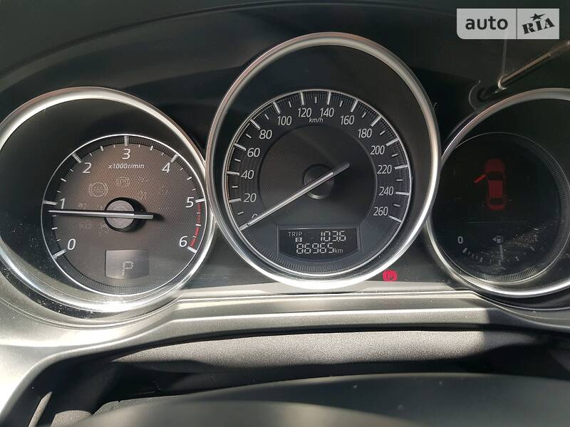 Седан Mazda 6 2015 в Ізюмі