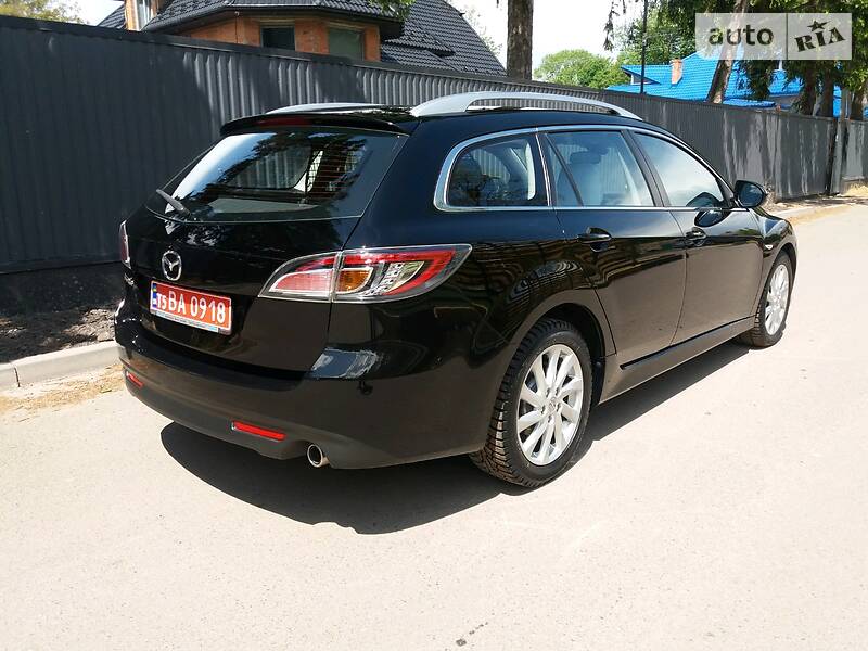 Універсал Mazda 6 2010 в Володимирі