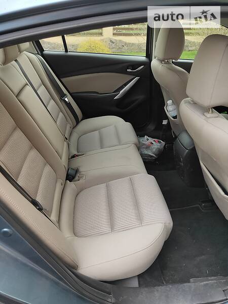 Седан Mazda 6 2016 в Львові